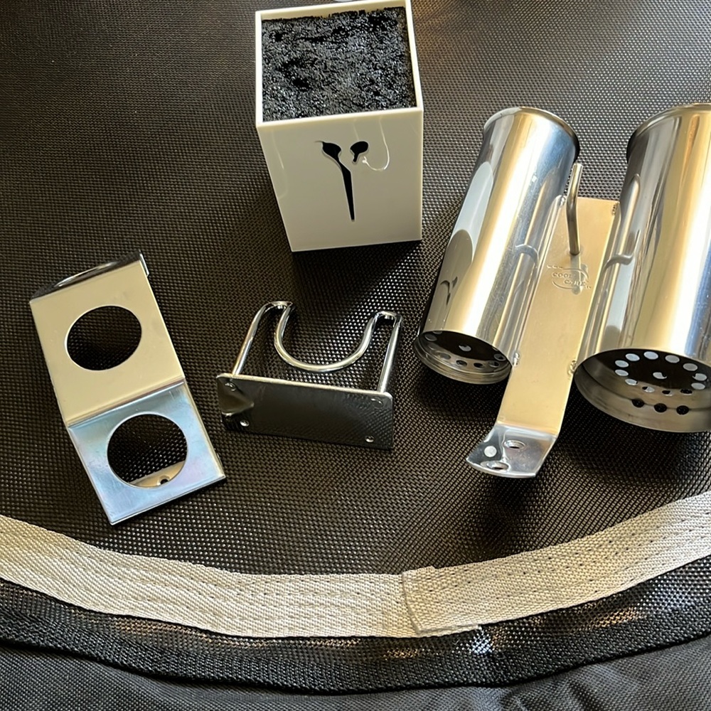 Accessories for hot tools.